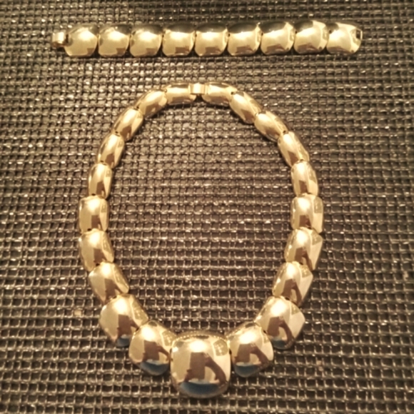 Gold-tone Link Necklace Bracelet Set - Picture 1 of 5